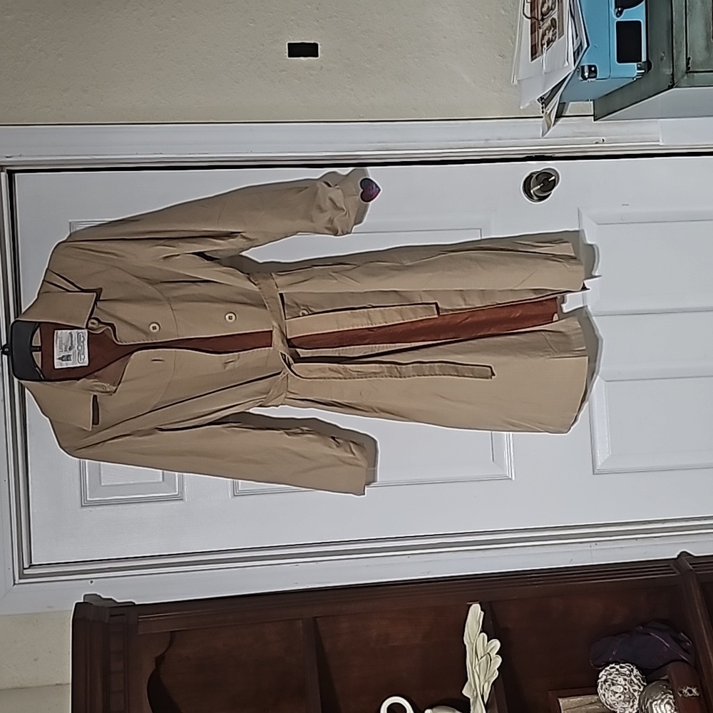 Vintage London fog jacket, size 14 petite, tan
